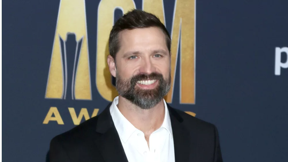 shutterstock_2134041745943412