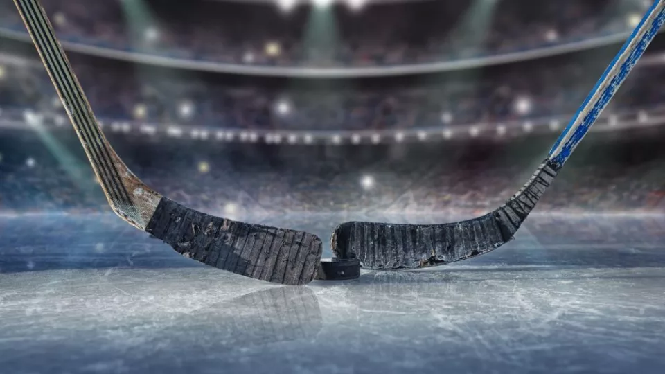 Ice hockey players on the grand ice arena