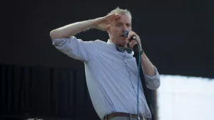 Chris Barron leads the Spin Doctors at BottleRock Music Festival. Napa^ CAUSA: 6-1-14