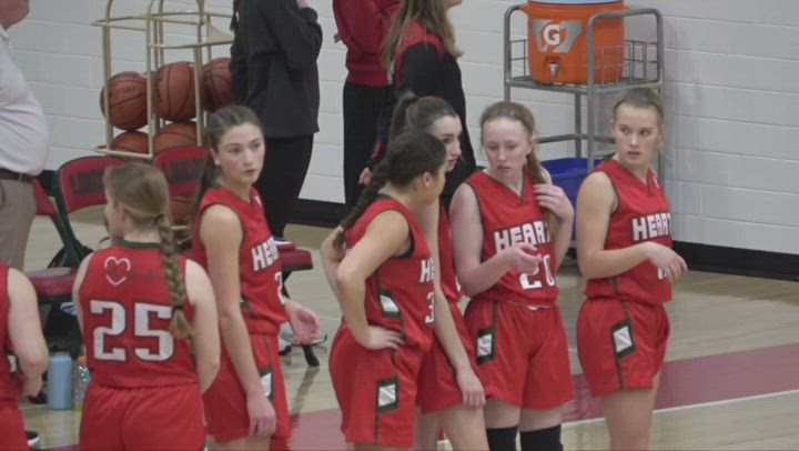effingham-vs-lincoln-girls-basketball_preview-0000000