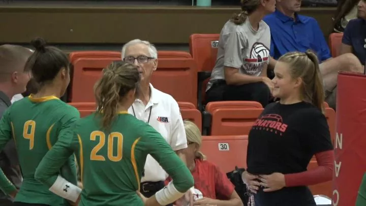 u-high-vs-springfield-volleyball_preview-0000000