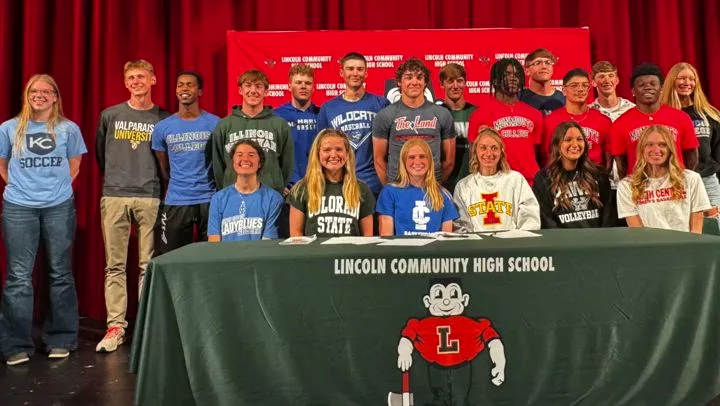 lincoln-spring-signing-day_preview-0000000-2