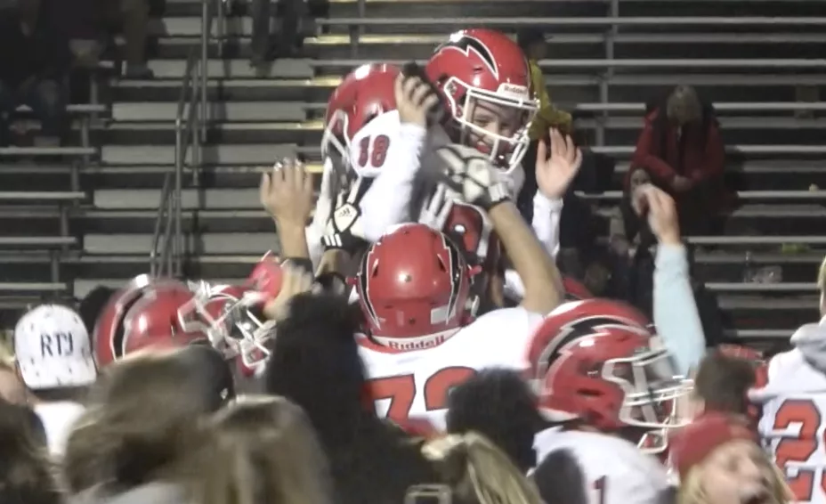 Gerger's Overtime Field Goal Gives Glenwood A Victory Over Sacred Heart