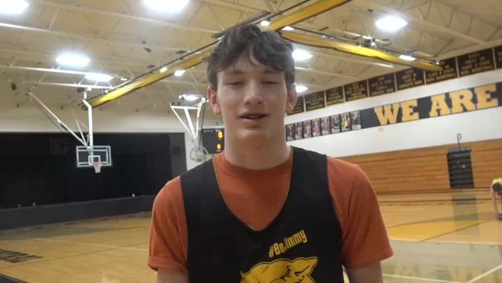 illini-central-basketball-post-regional-check-in_preview-0000000