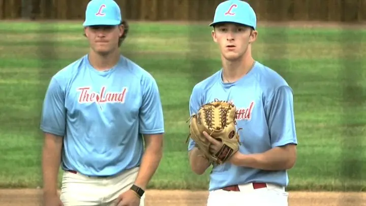 lake-land-vs-lincoln-land-fall-baseball_preview-0000000