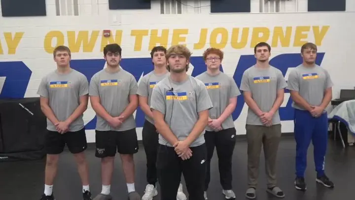 maroa-forsyth-football-meet-the-line_preview-0000000