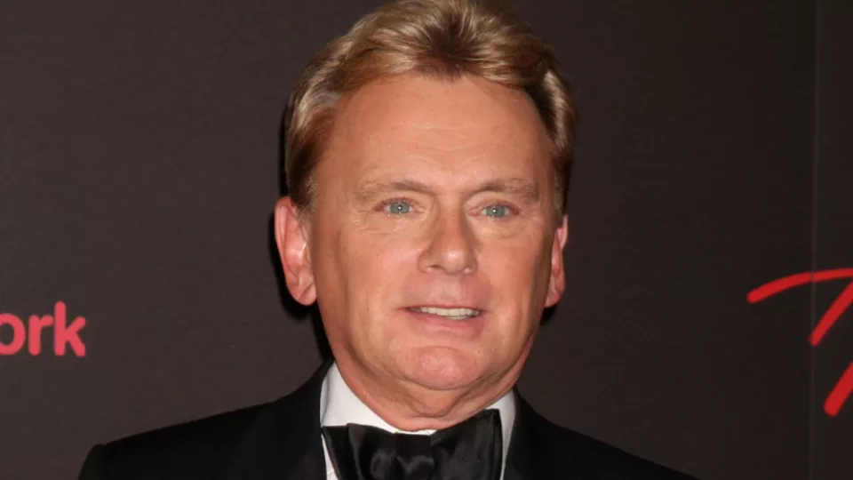 Pat Sajak announces retirement as host of 'Wheel of Fortune' | 100.7 KGMO