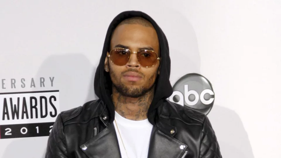 Chris Brown shares video for 'Sensational' featuring Davido and Lojay ...