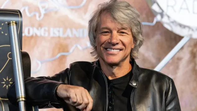 Jon Bon Jovi visits the Empire State Building in New York on September 15^ 2023 to light it in blue in partnership with iHeartRadio to announce a new Pfizer vaccine to fight COVID-19