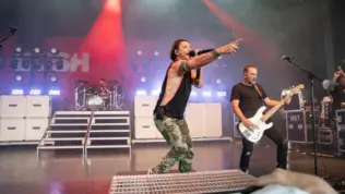 Bush performs live at the Pine Knob Music Theater Clarkston^ Michigan -USA- 08-16-2022: