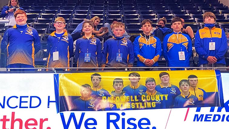 middle-school-wrestlers-at-state