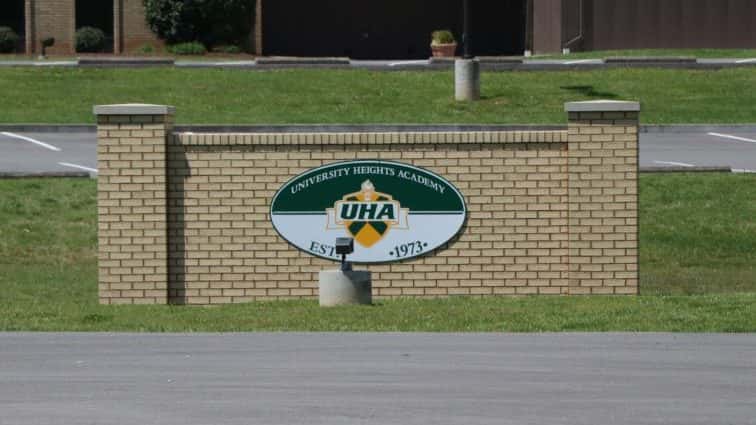 uha-sign