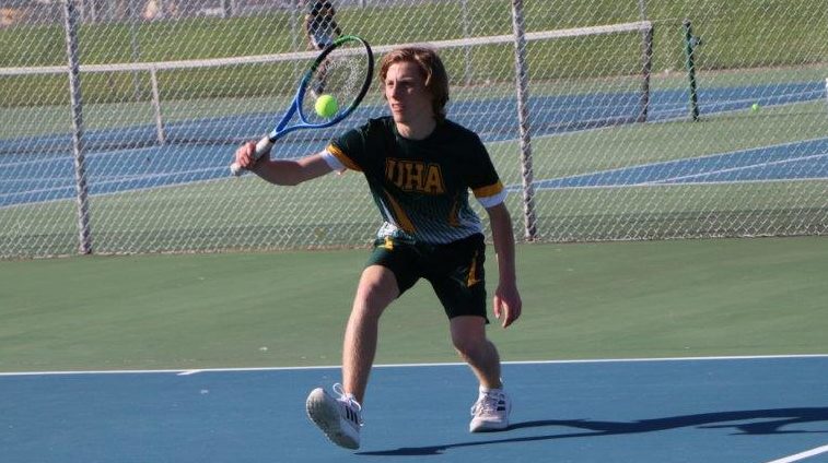 uha-vs-webster-tennis-20-e1621047138210
