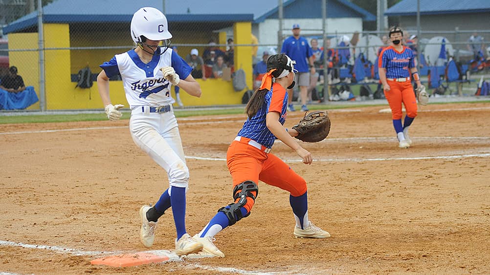 caldwell-marshall-softball
