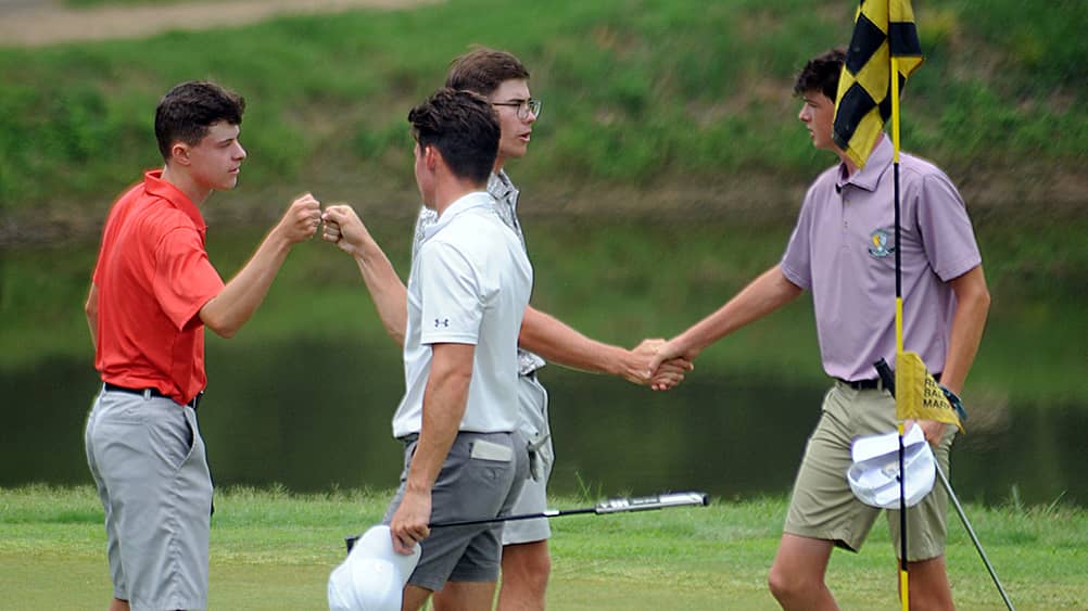 madisonville-handshakes