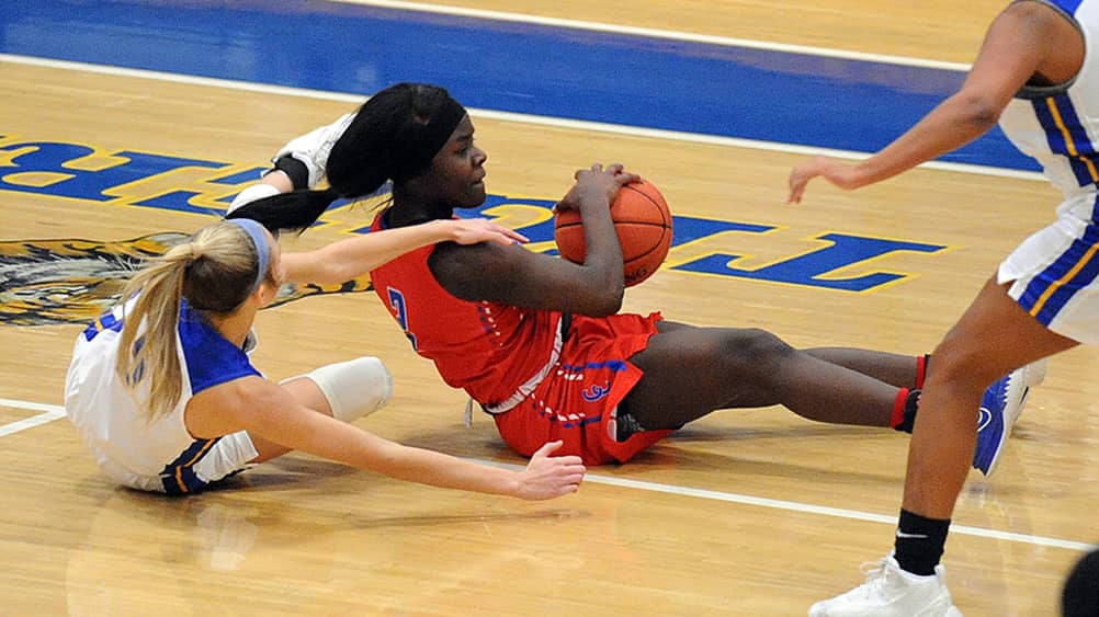 christian-caldwell-girls-39