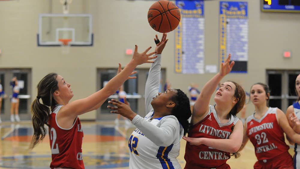 parris-gray-vs-livingston-3