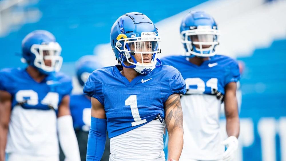 2021-uk-football-spring-practicephoto-by-jacob-noger-uk-football-11