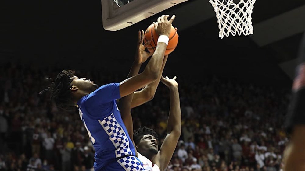 collins-fouled-2