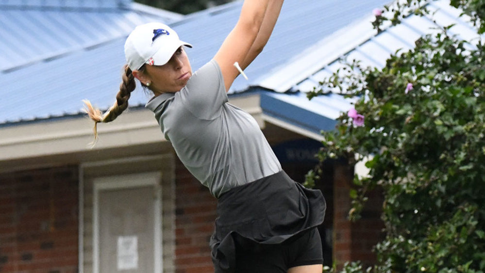 sumner-hannah-action-0322