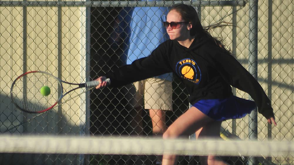 caldwell-girls-tennis-3