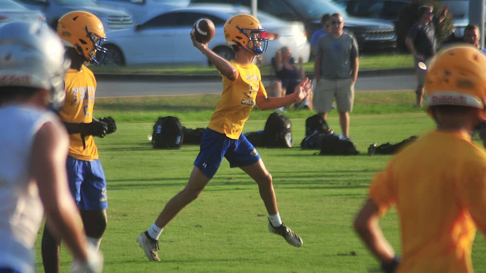luke-parker-at-fca-7-on-7