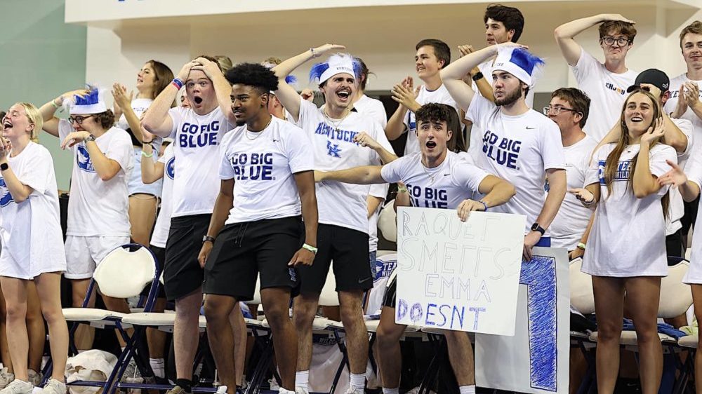 Louisville Volleyball on X: Battle of the Bluegrass means