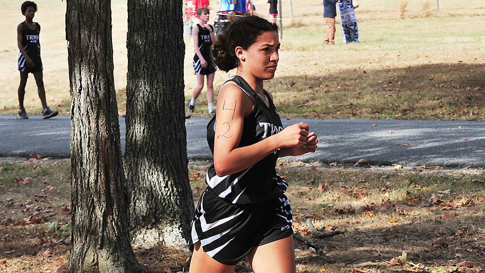 alliyah-thomas-at-region-meet