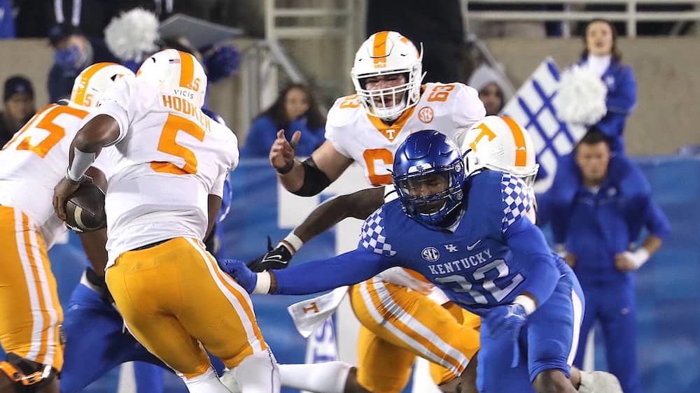 wallace-can-not-catch-hooker