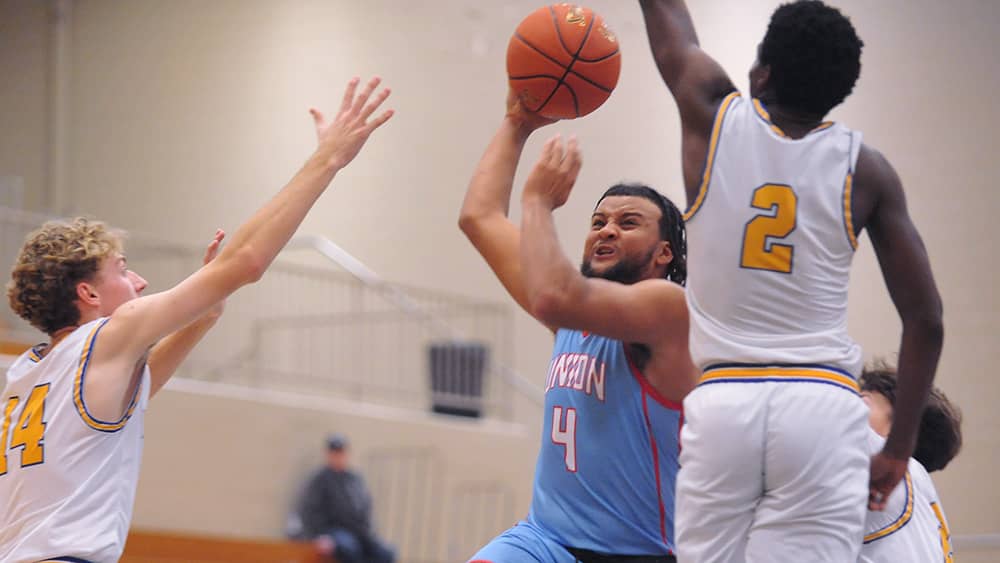 izaiah-manuel-at-caldwell