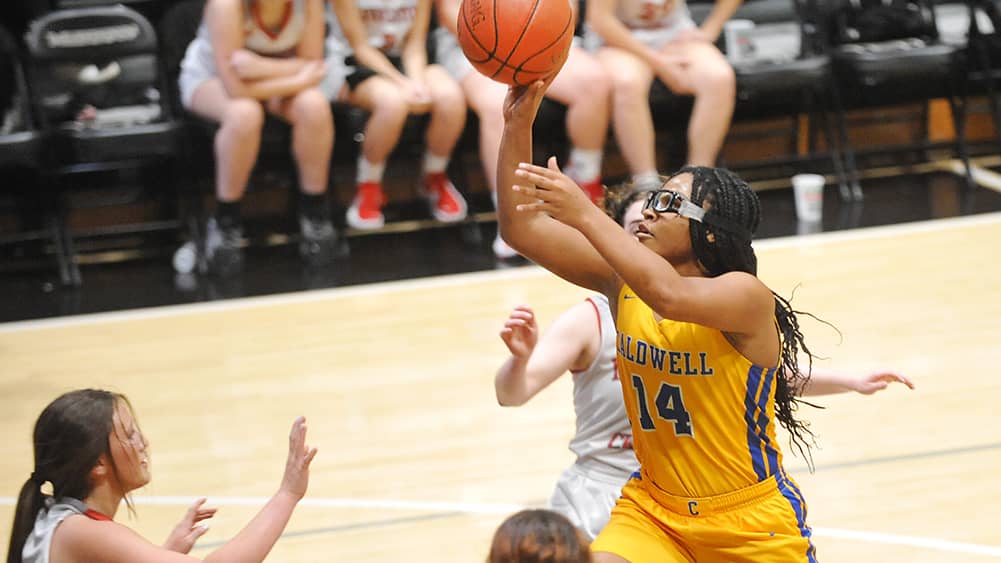 aj-hollowell-vs-livingston
