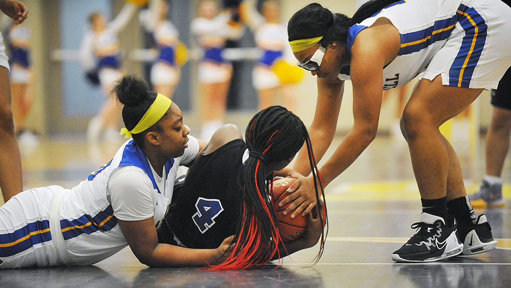aj-hollowell-and-lulu-thompson