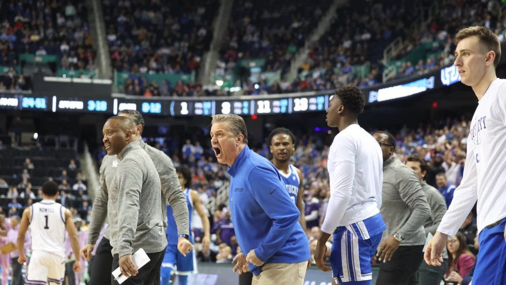bench-begging-for-a-foul-2