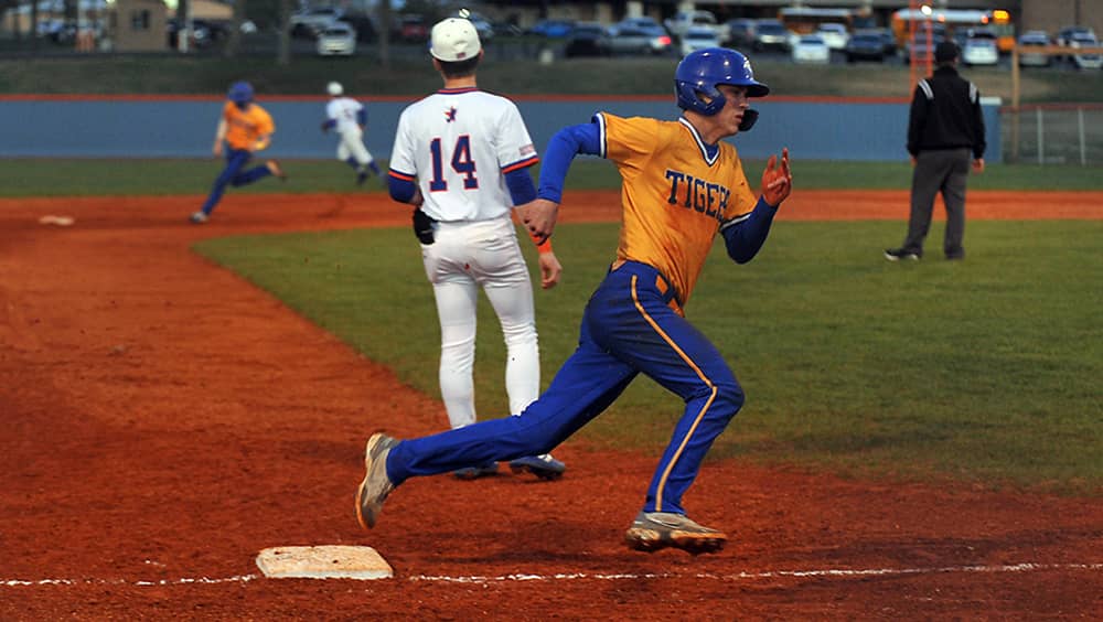 luke-parker-at-marshall-county