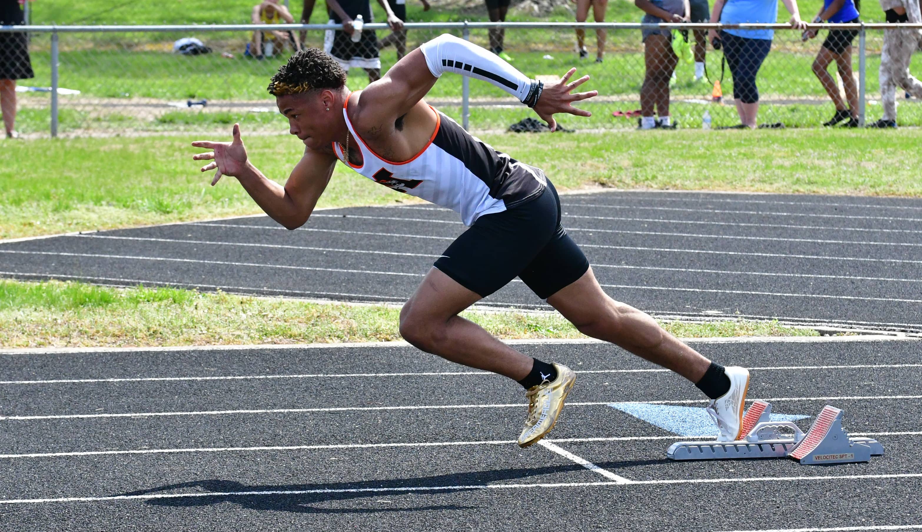 picture-2023-04-23t153713-172