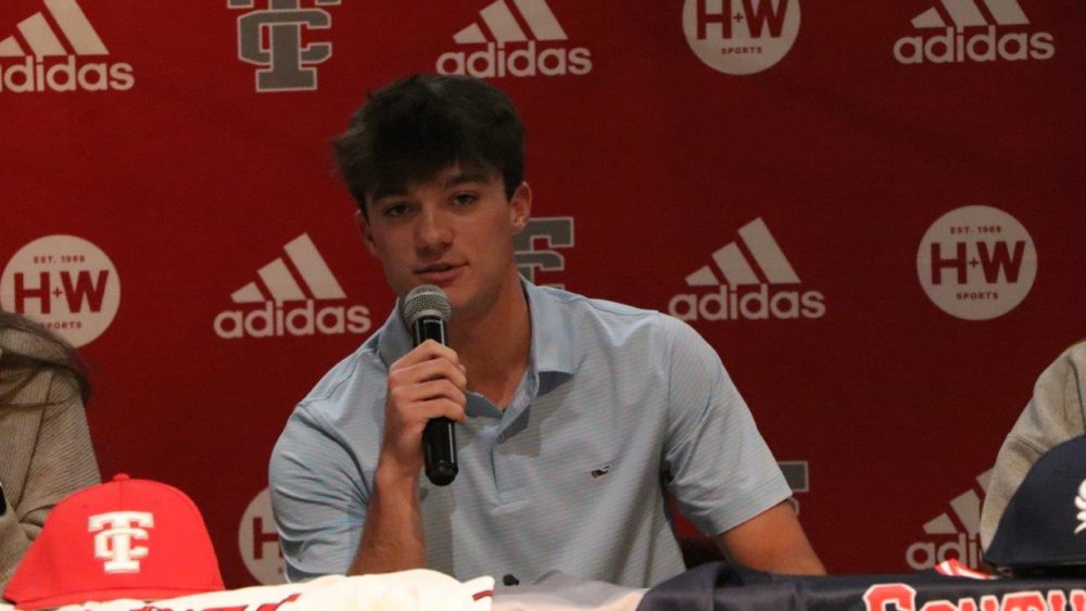 todd-central-signings-35-2