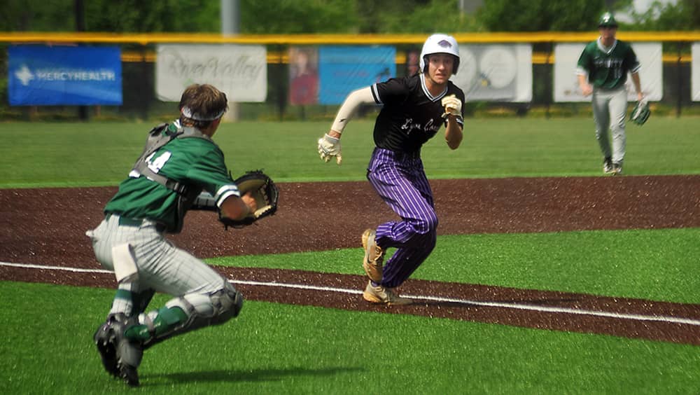 aiden-waters-vs-trinity-2