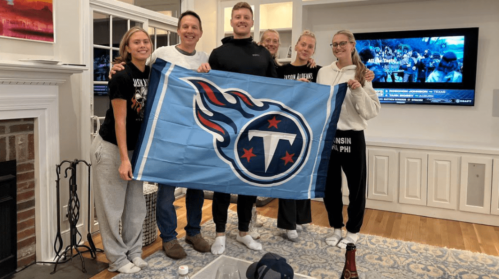 Tennessee Titans Heritage Banner – Sports Images & More LLC