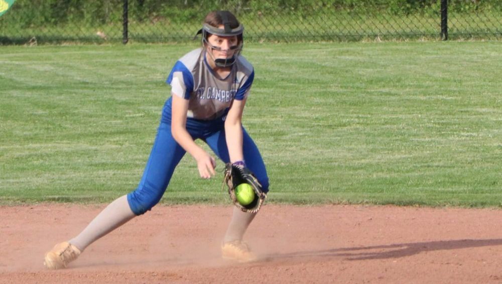 uha-fort-campbell-softball-20-4