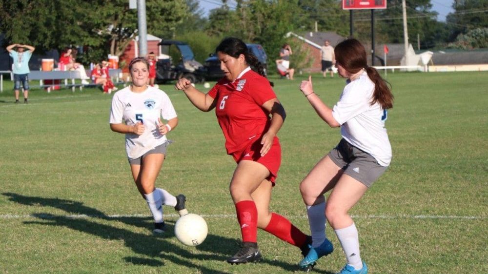 lady-rebels-vs-lady-cougars-3