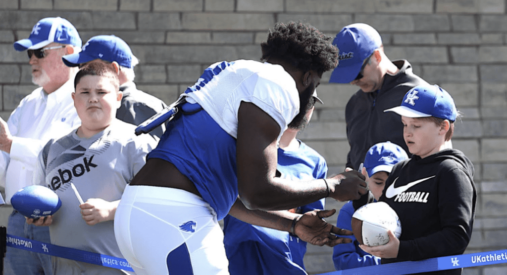 Could Kahlil Saunders be XFactor for UK Defensive Line? Your Sports
