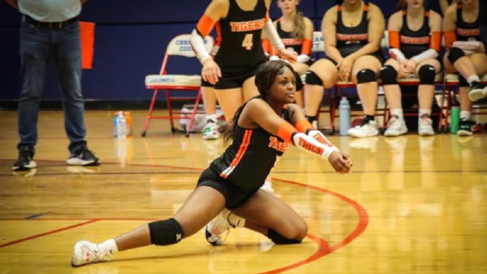 Lady Tigers Blank Fort Campbell for Season Sweep | Your Sports Edge 2021