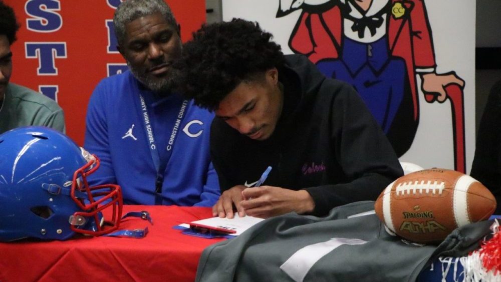 signing-day-cchs-37-2