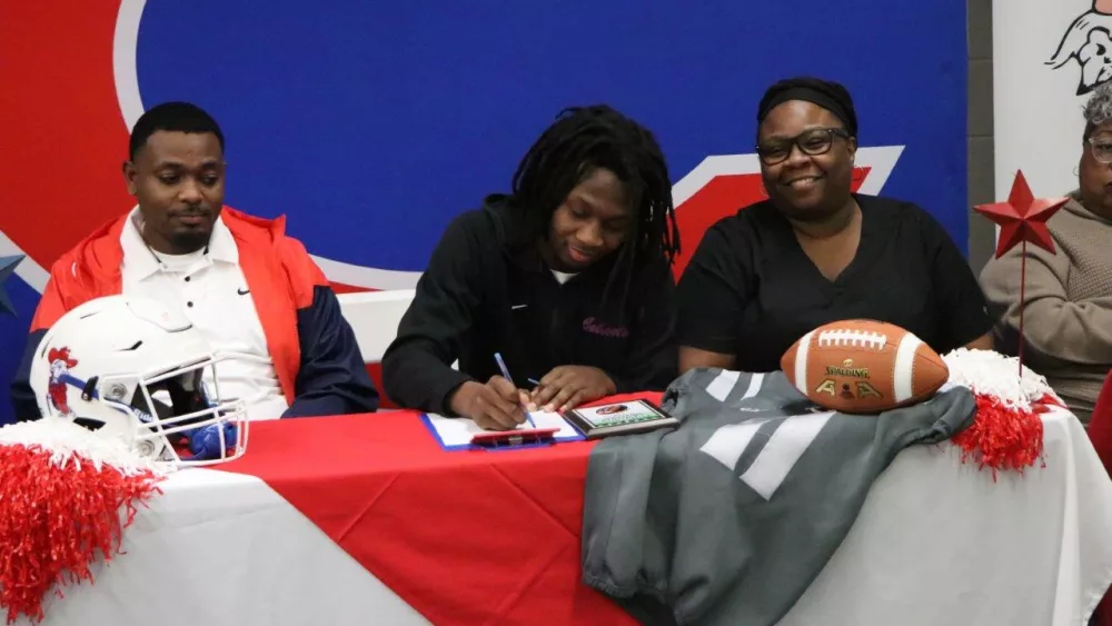signing-day-cchs-31-2