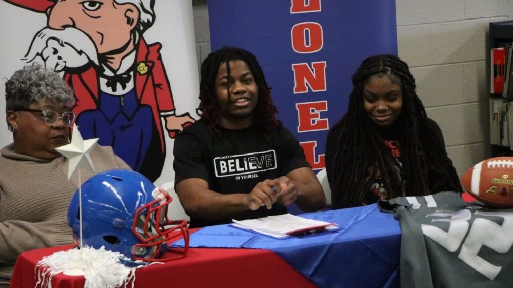 signing-day-cchs-26-2