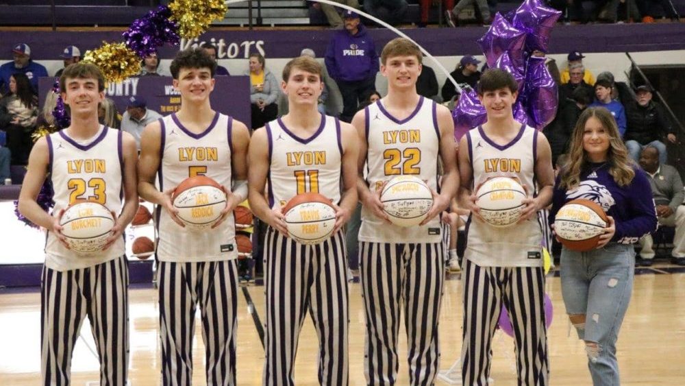 lyon-senior-night-40-2