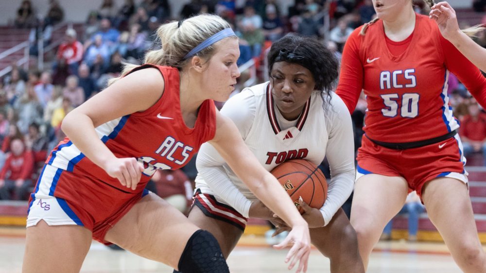 lady-rebels-10-4