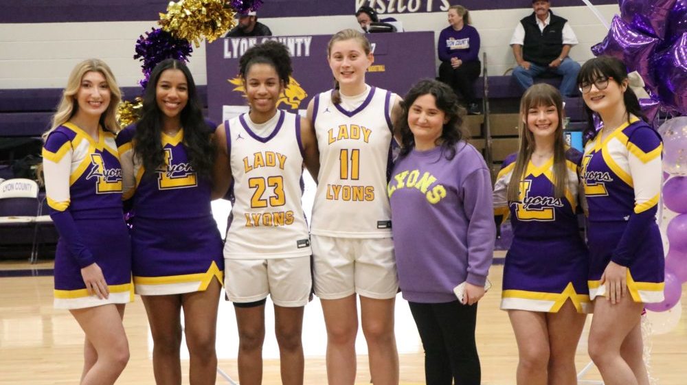 girls-senior-night-2024-44-2