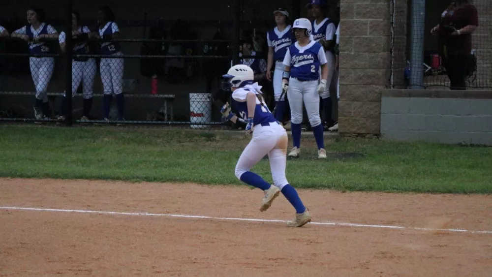 lyon-caldwell-softball-481