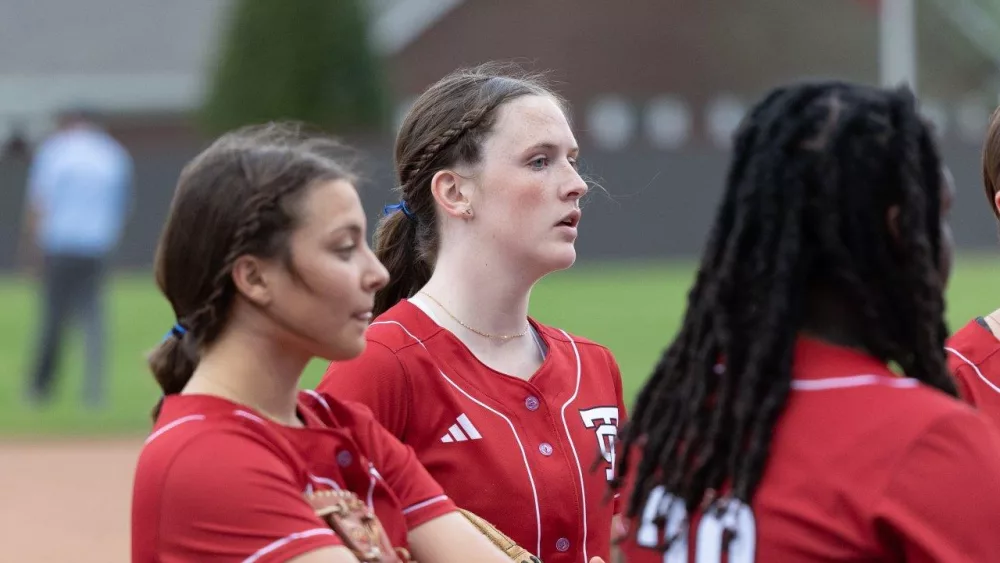 lady-rebels-lady-wildcats-10-2